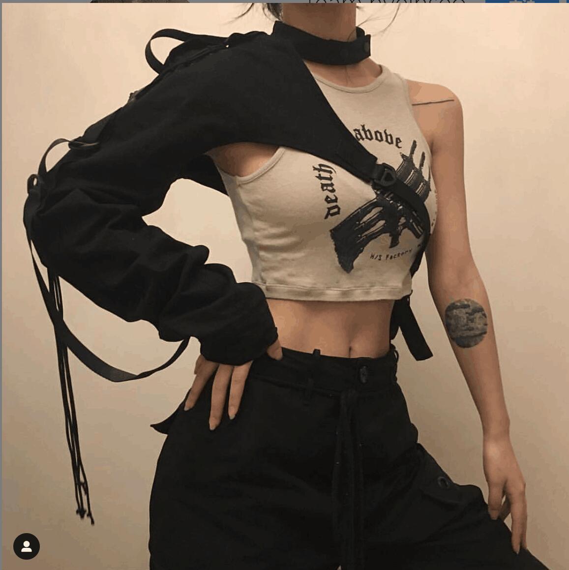 One Shoulder Long Sleeved Tie-up Streetwear